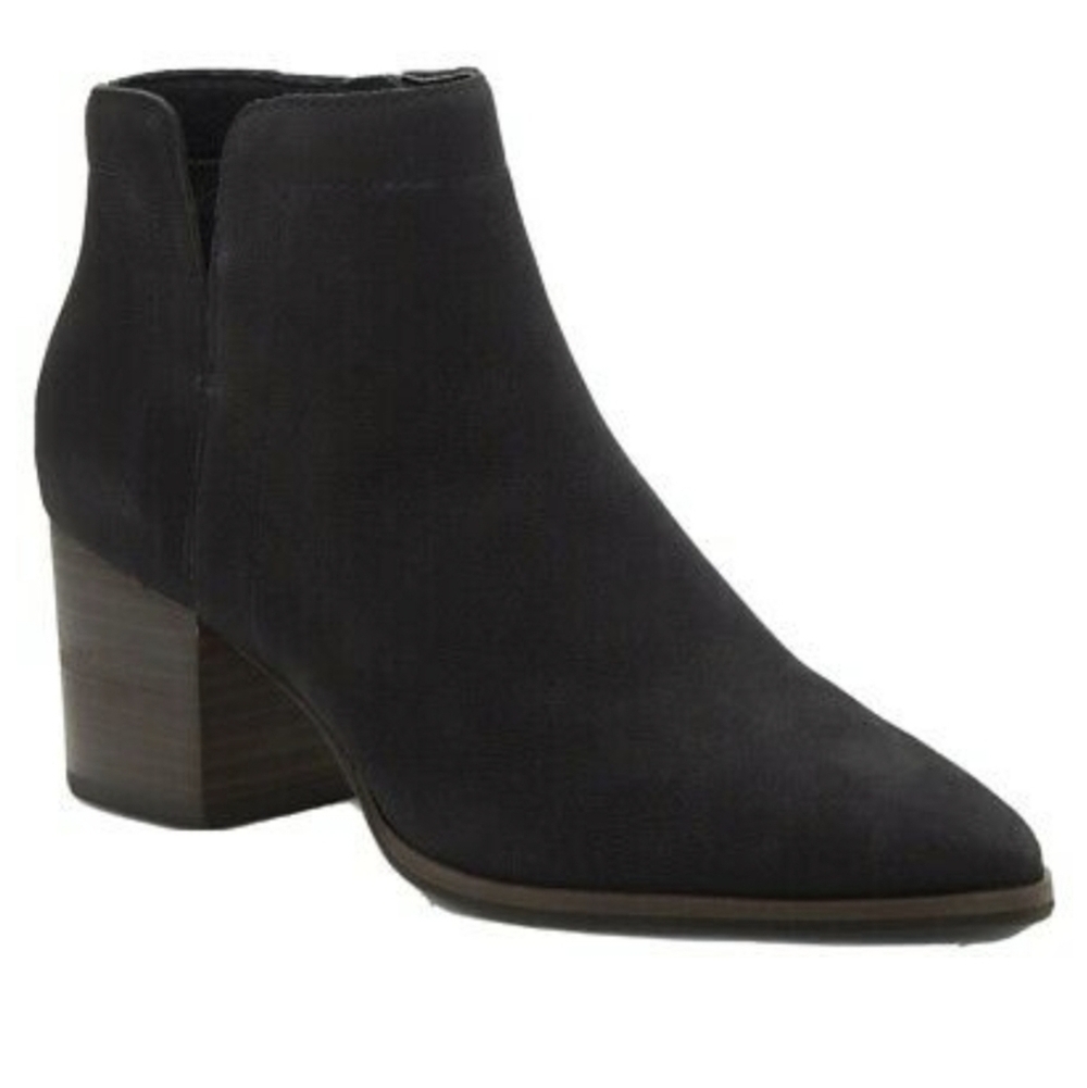 NEW Lucky Brand Jeisa boots block heels shoes Suede